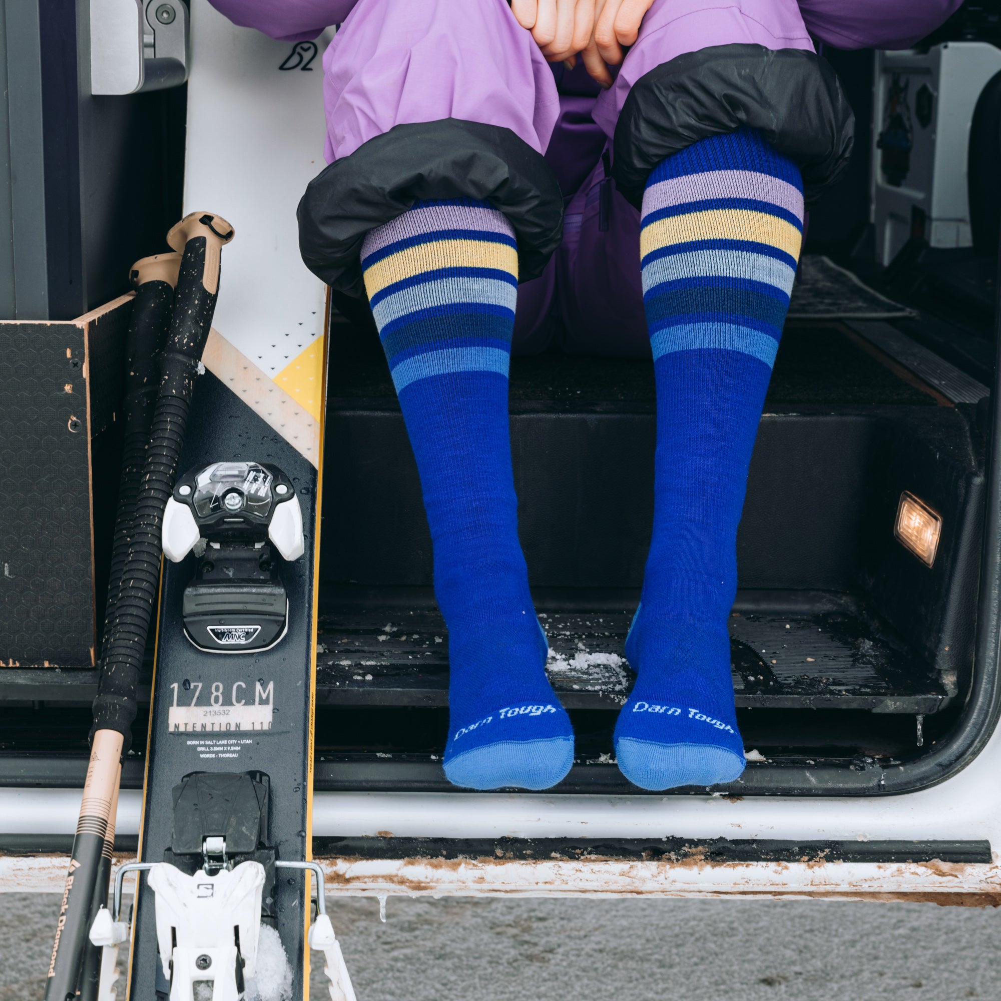 Women's Limited Edition Snowburst Over-the-Calf Midweight Ski & Snowboard Socks - Image 3